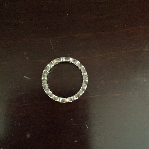 Pandora Alluring Princess Ring Size 6 - Picture 2 of 2
